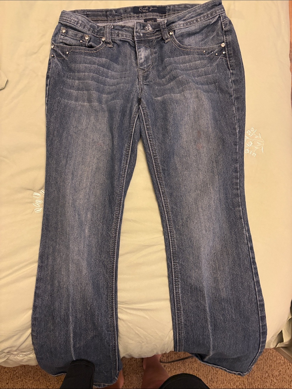 Earl Jeans Women's Medium Blue Bootcut with Subtle Whiskering